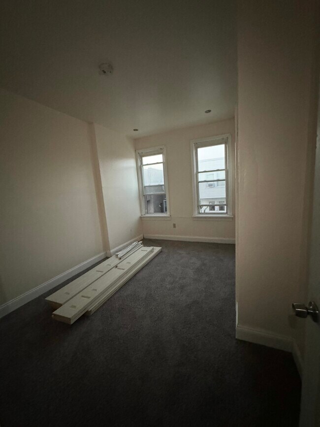 Back room - 343 Erie St