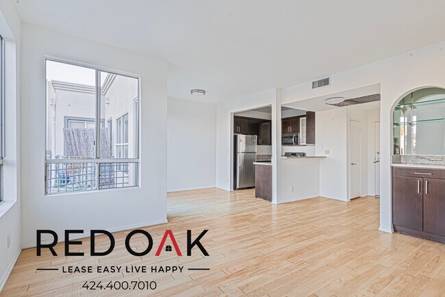 Foto del edificio - ~1 Month FREE~ Gorgeous One Bedroom with C...