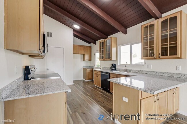 Foto del edificio - 5 br, 3 bath House - 1 E Lake Ct, Antioch,...