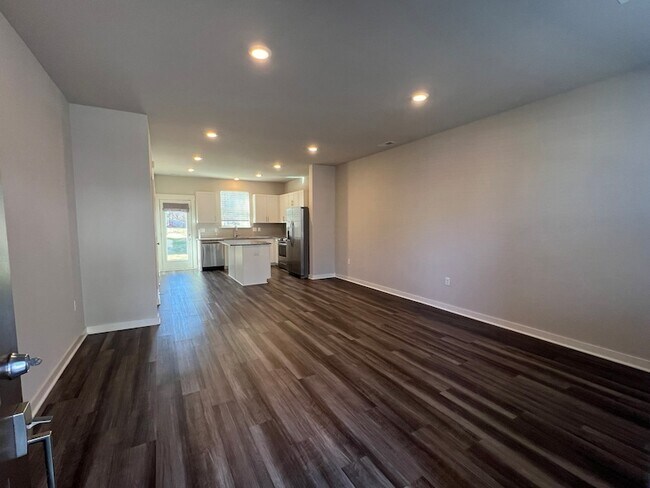 Foto del edificio - 1781 Frodo Wy