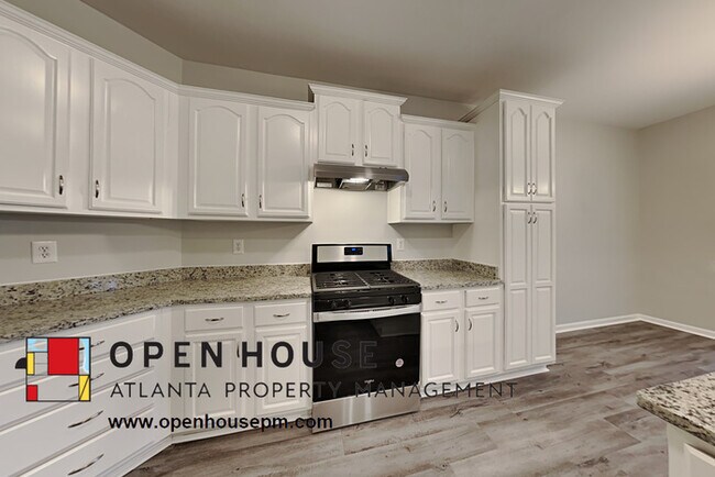 Foto del edificio - 230 Wesley Dr, Acworth
