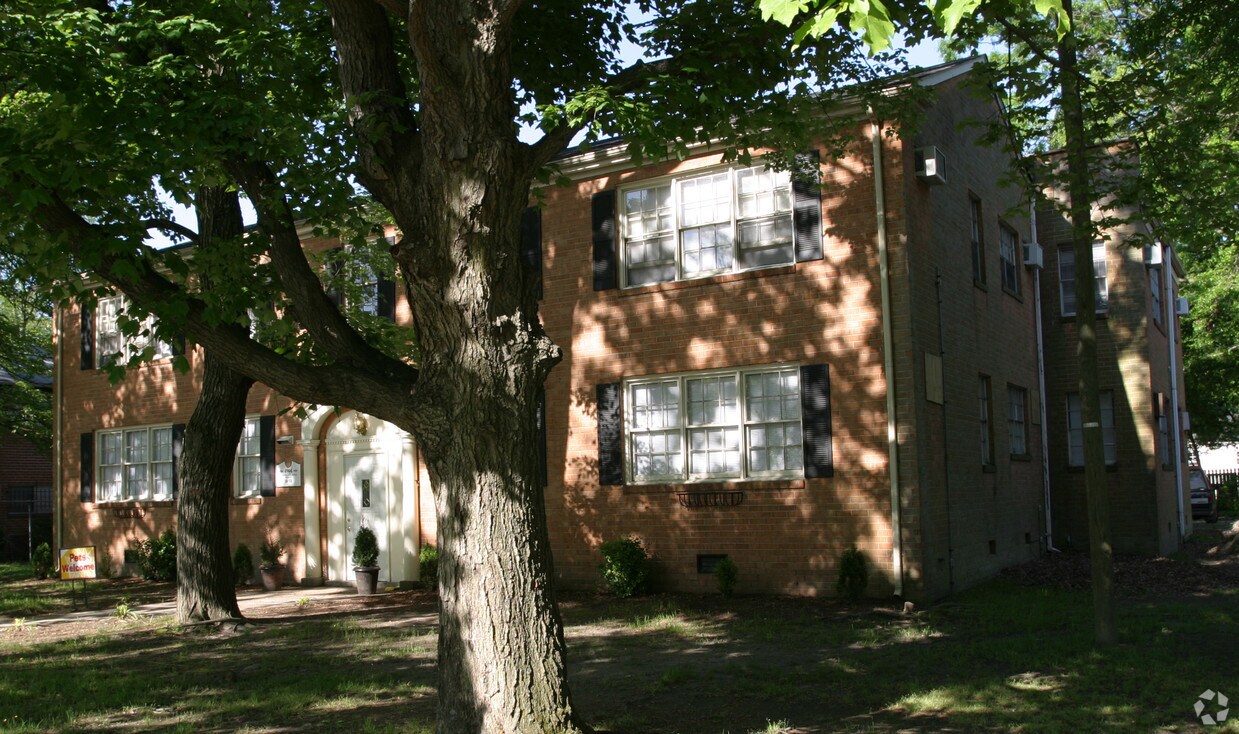 Foto principal - 4904 Chamberlayne Ave