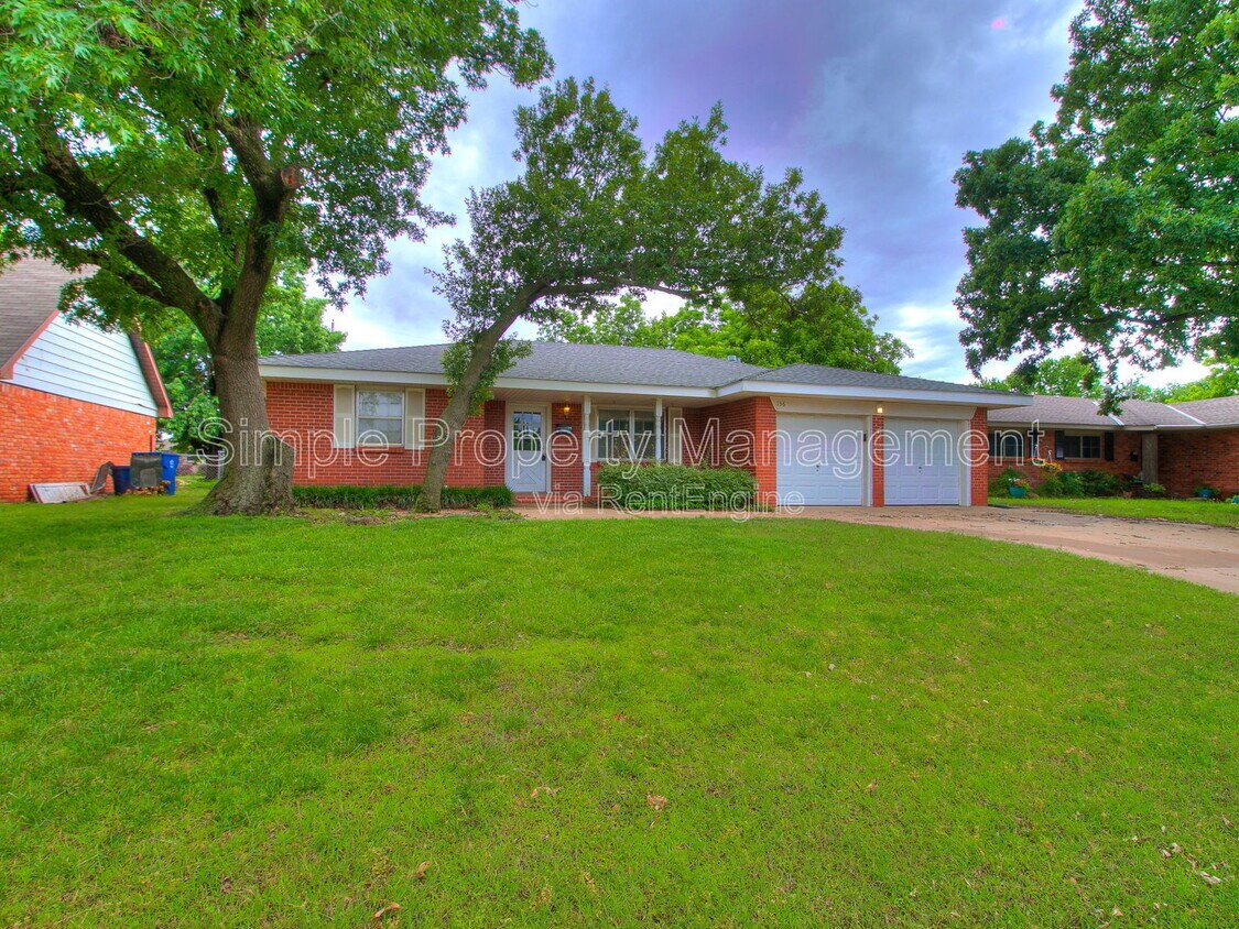 Foto principal - 136 Burton Pl