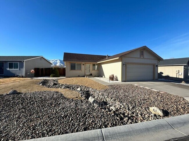 Foto del edificio - 13435 Mt Lassen St