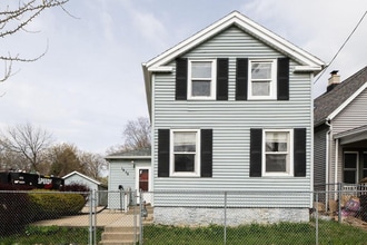 Building Photo - 1616 dr Martin Luther king Dr