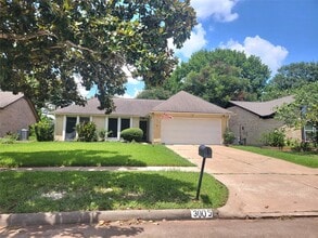 Building Photo - 3005 Winchester Way