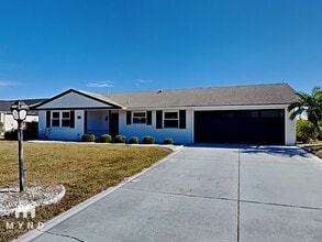 Building Photo - 1511 W Del Webb Blvd