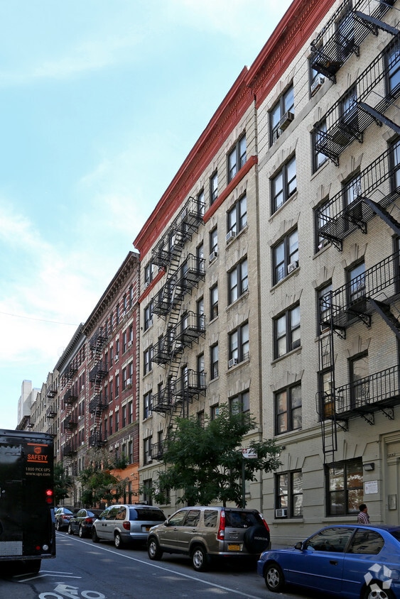 Primary Photo - 536 W 158th St