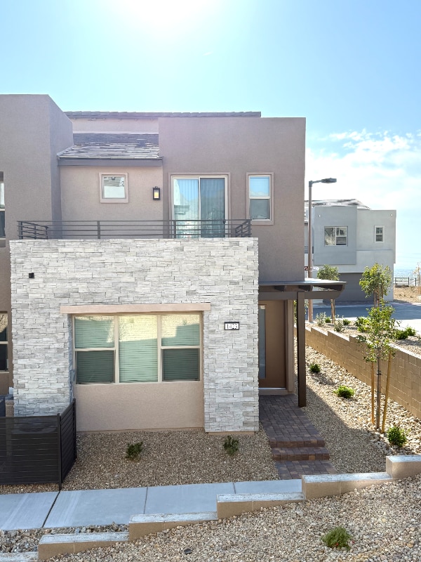 Building Photo - 1423 Song Lark Ln