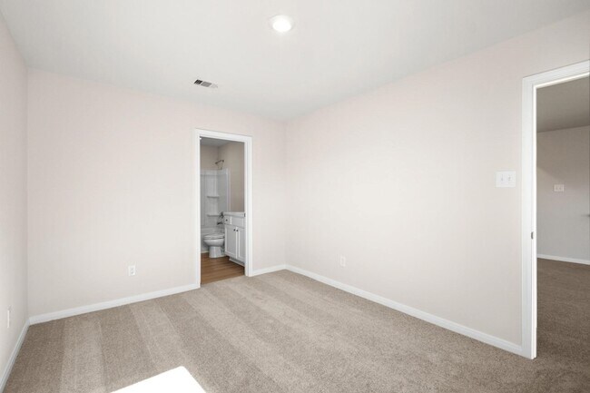 Foto del edificio - 10389 Sweetwater Creek Dr