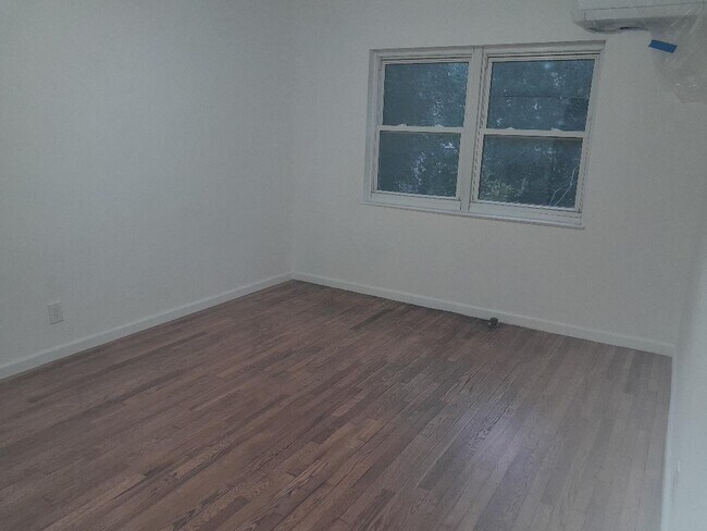 Foto del edificio - 4263 Layton St