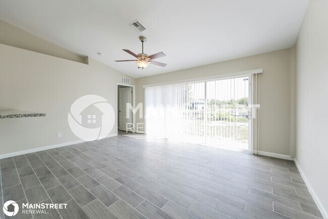 Foto del edificio - 2517 75th ST W, Lehigh Acres, FL 33971