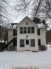Building Photo - 289 Pelham Rd