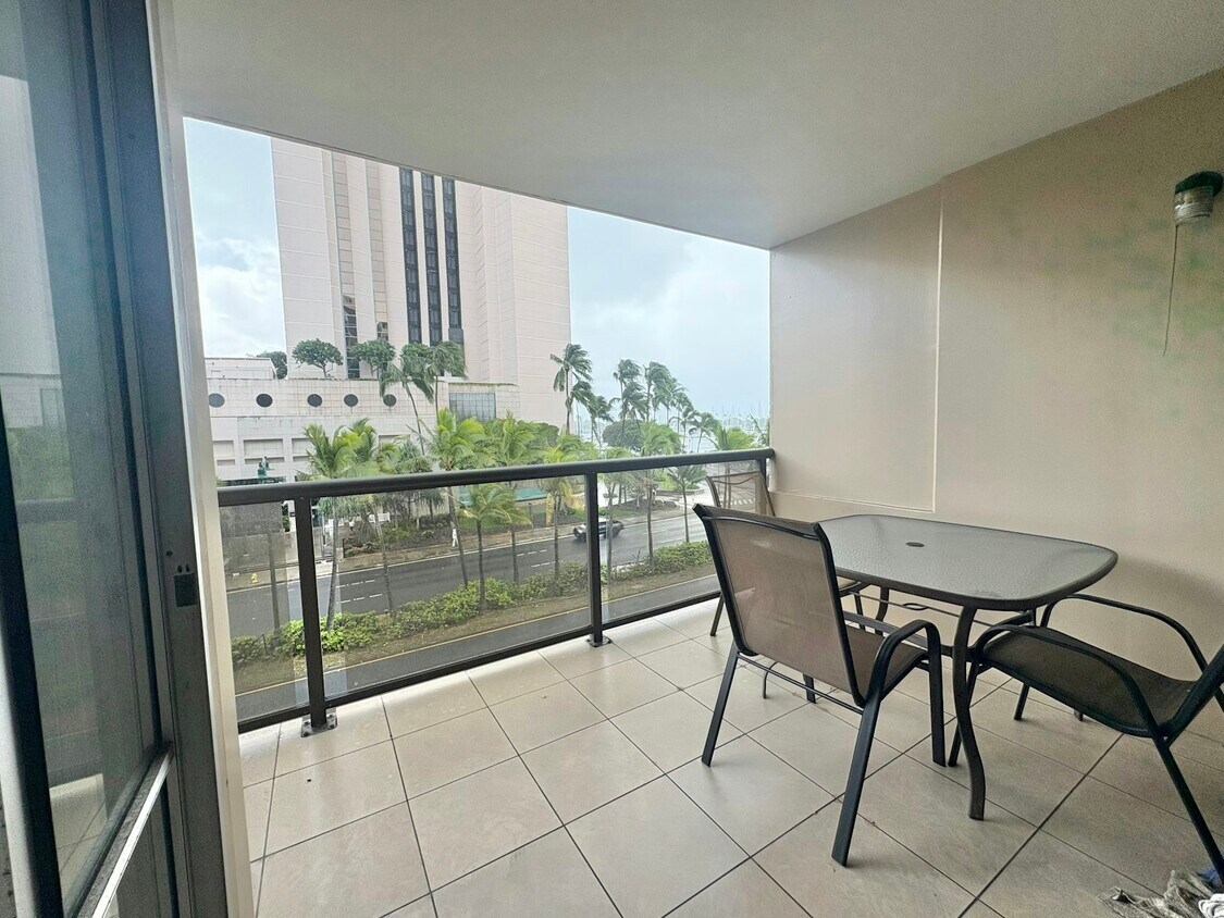 Foto principal - 1684 Ala Moana Blvd