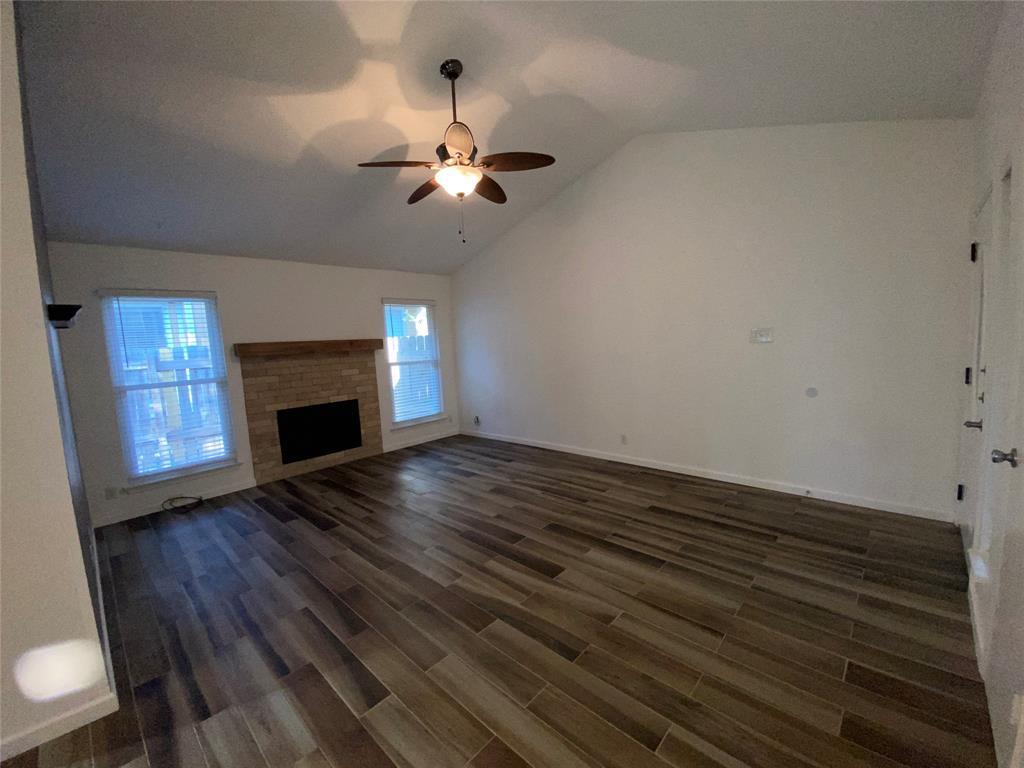 Foto principal - 9618 Sugar Hill Dr