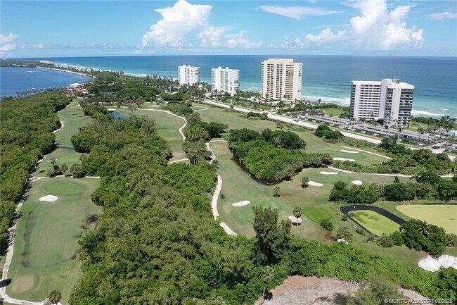 Foto del edificio - 8800 S Ocean Dr