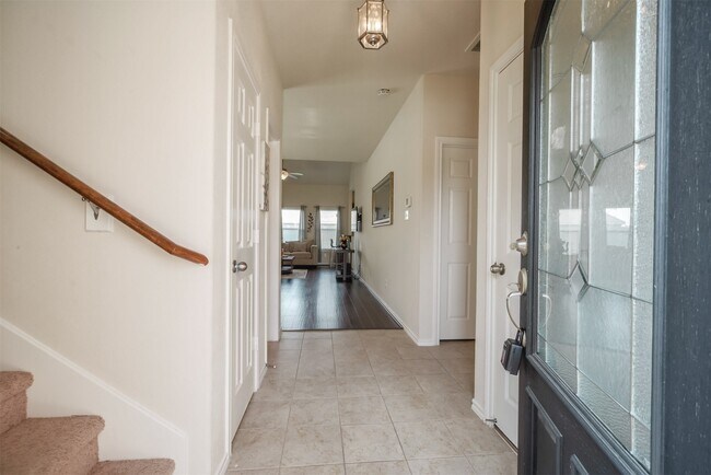 Foto del edificio - 8730 Sunny Gallop Dr