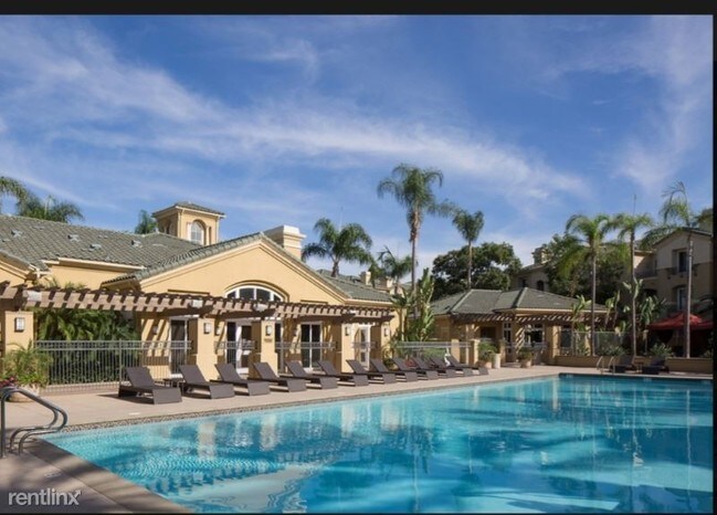 Building Photo - 10768 Scripps Ranch Blvd