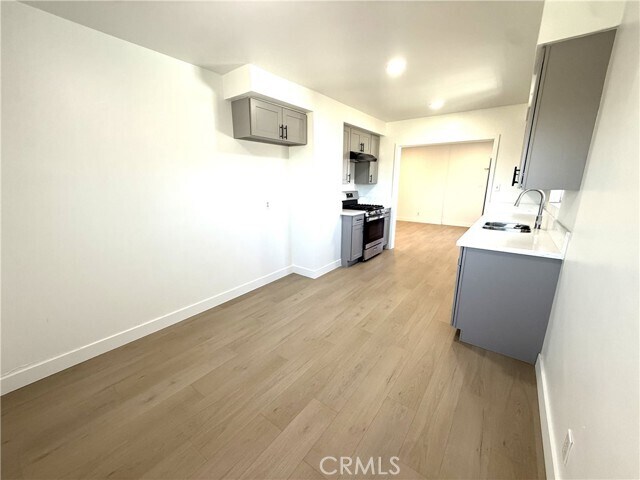 Foto del edificio - 11601 Birch Ave