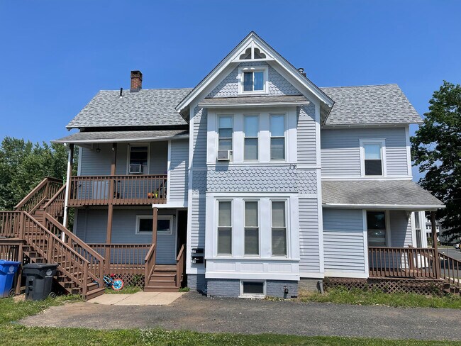 Foto del edificio - 15 Pease St