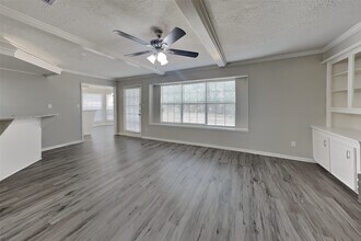 Building Photo - 18202 Trace Forest Dr