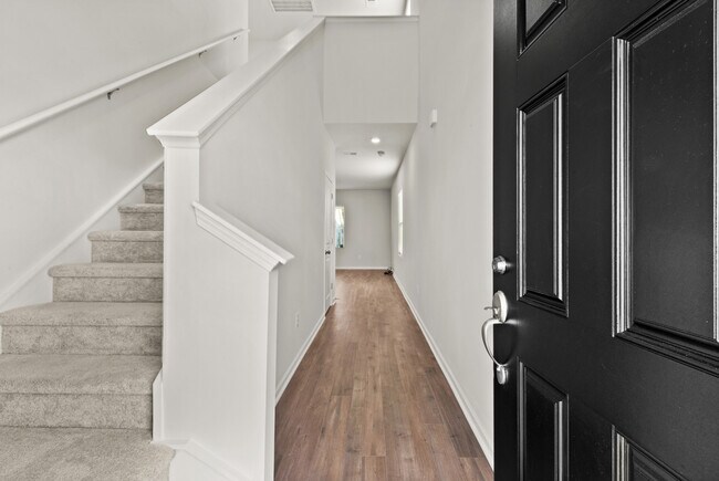 Photo - 136 Marsh Deer Pl House