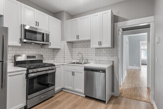 Building Photo - 211 Grotto St N