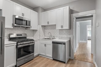 Building Photo - 211 Grotto St N