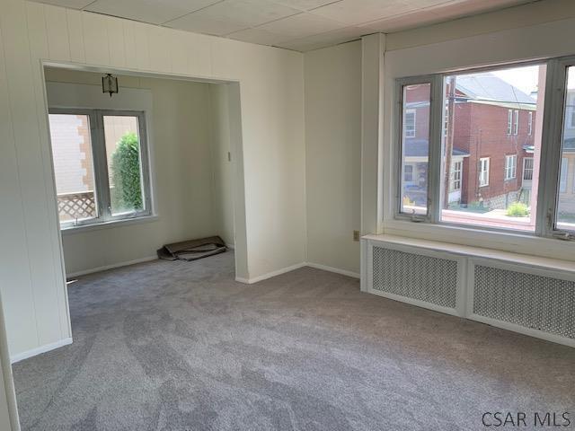 Foto del edificio - 2221 Jackson Ave