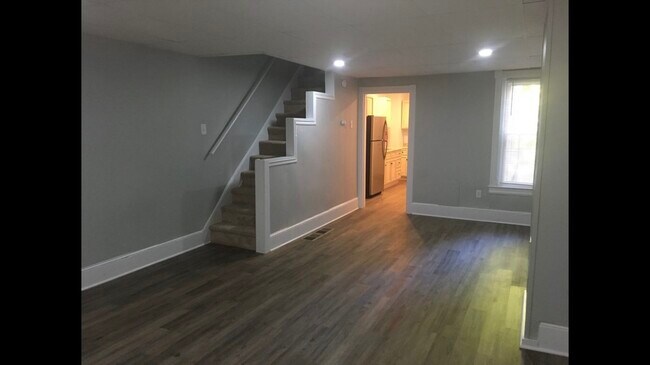 Foto del edificio - 340 Valley Rd