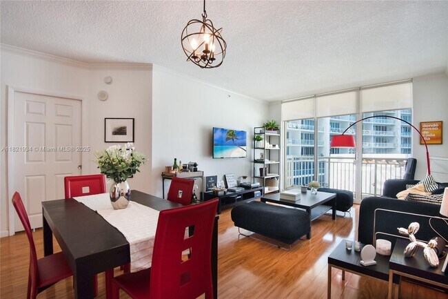 Foto del edificio - 2000 N Bayshore Dr