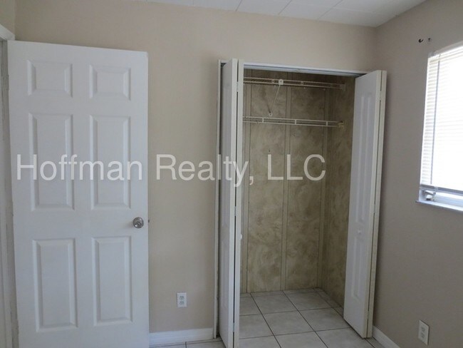 3 Bedroom 1 Bath 1 Carport South Tampa Home House For Rent In
