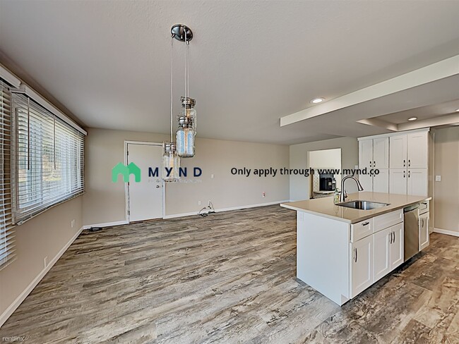 Foto del edificio - 3 br, 2 bath House - 1648 S 255th Pl
