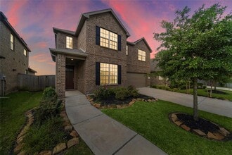 Building Photo - 24939 Clearwater Willow Trace