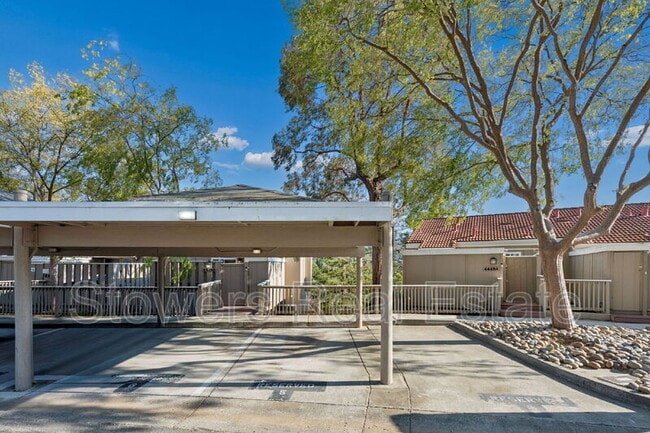 Building Photo - 4430 Eagle Peak Rd
