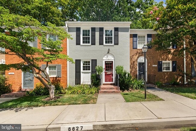 Building Photo - 6627 Burlington Pl
