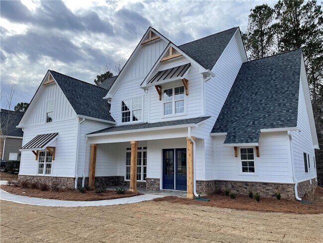 Building Photo - 72 Hanover Dr