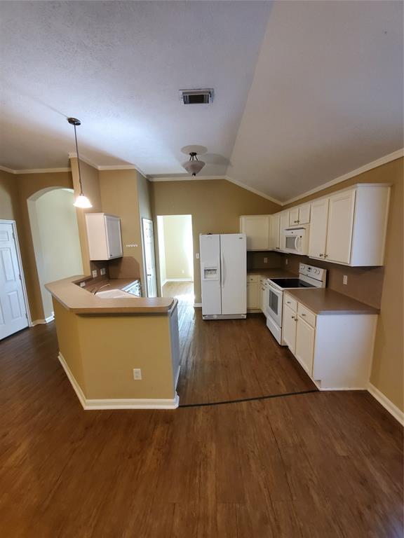 Building Photo - 3679 Piney Point Rd