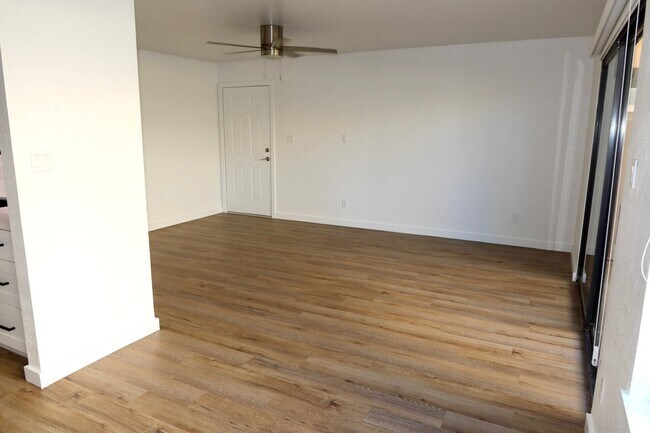 Foto del edificio - 3500 Hayden Rd