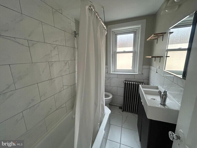 Foto del edificio - 120 N 21st St