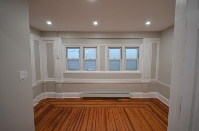 Building Photo - 68 Westfield Ave