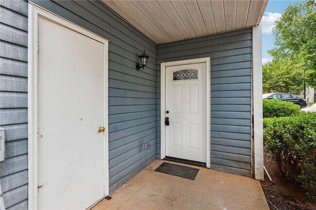 Foto del edificio - 6362 Wedgeview Ct