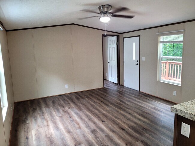 Foto del edificio - 1079 Hibiscus Rd