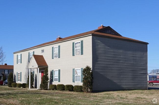 Building Photo - West Louisville - Manslick