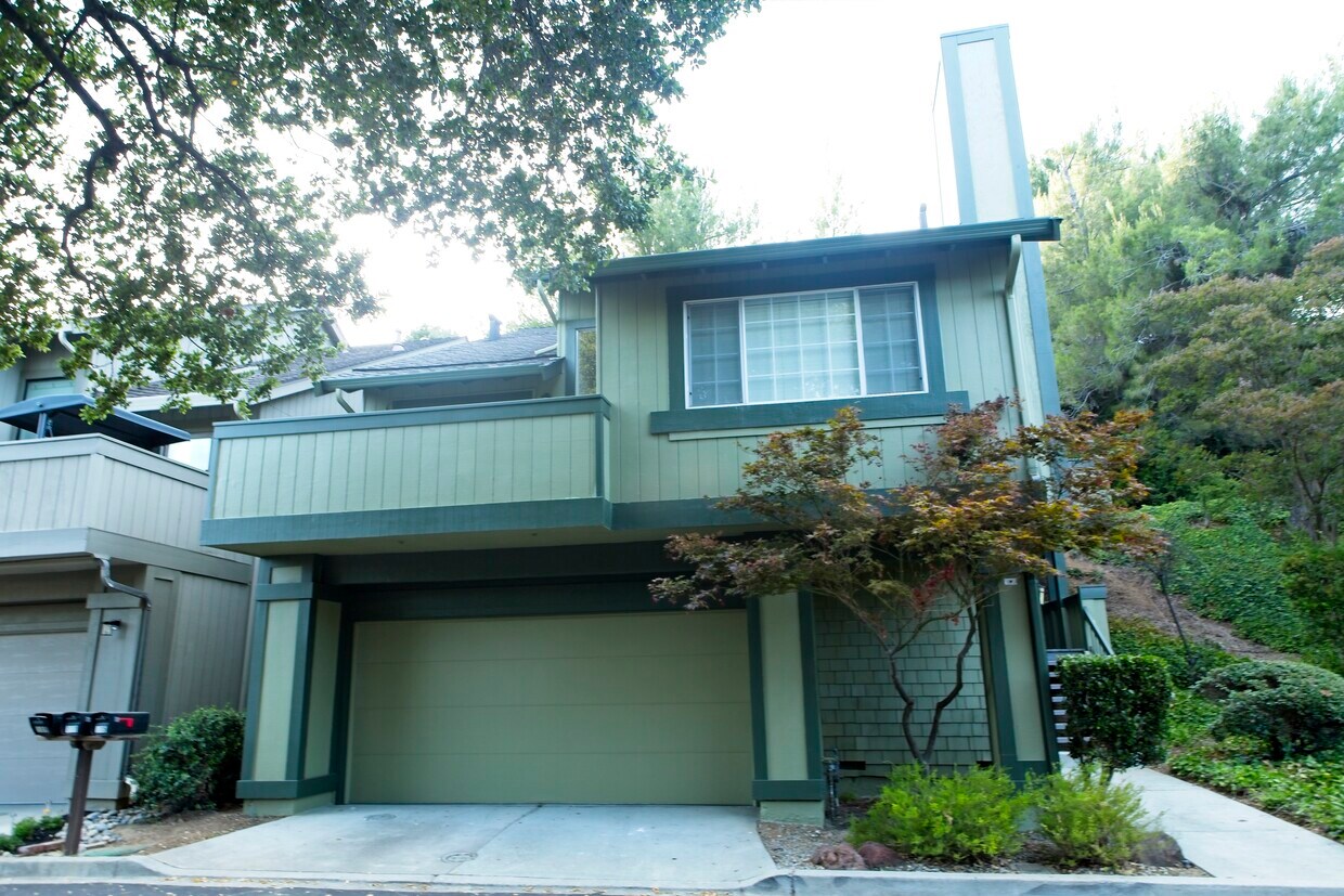 Primary Photo - 115 Vasona Oaks Dr