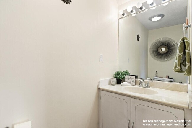 Foto del edificio - 13 Circuit Ln