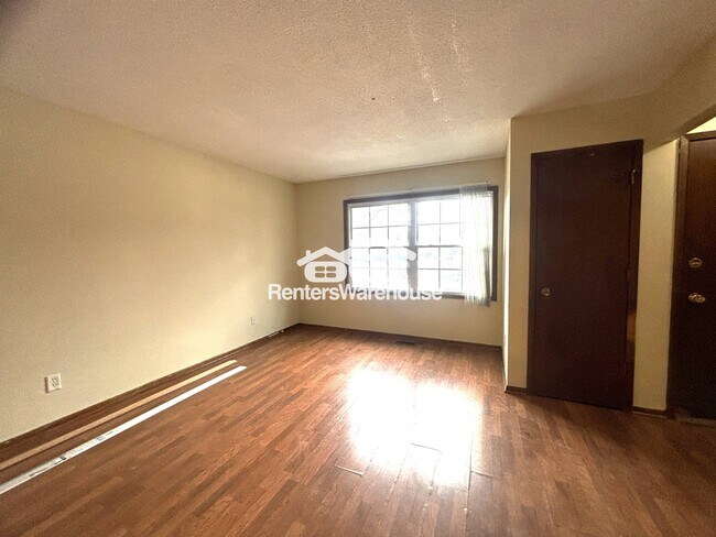 Foto del edificio - 4122 77th St Cir