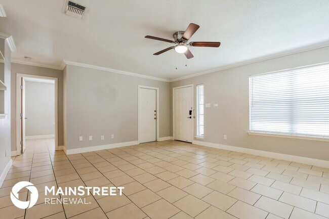 Building Photo - 6815 Meadow Ash Dr