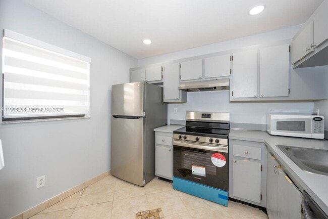 Foto del edificio - 10537 NW 11th St