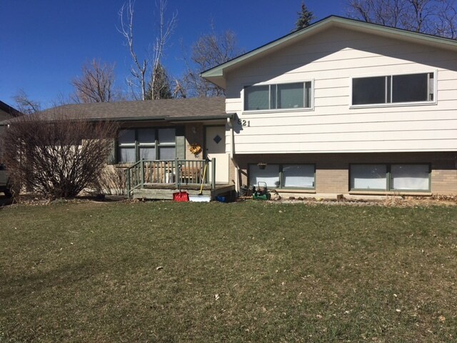 Front of House - 821 Timber Ln